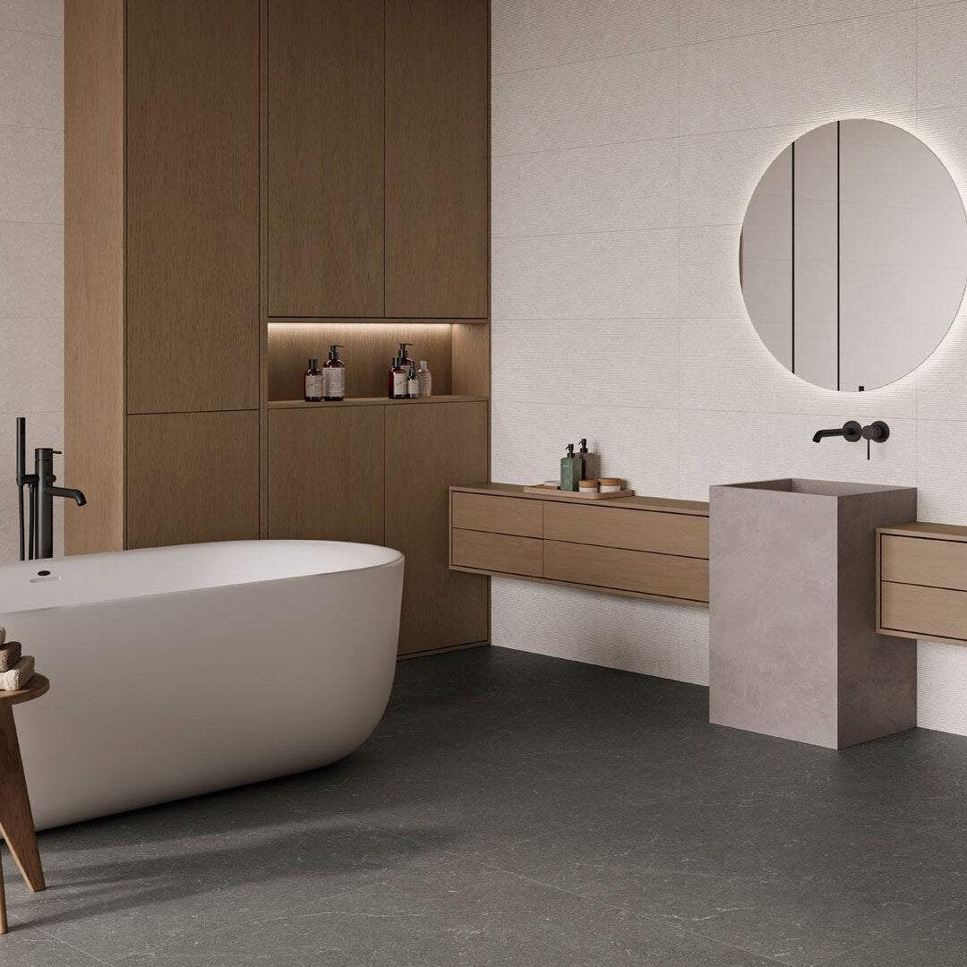 Argenta Bergstein Dark porcelain tiles in a contemporary setting